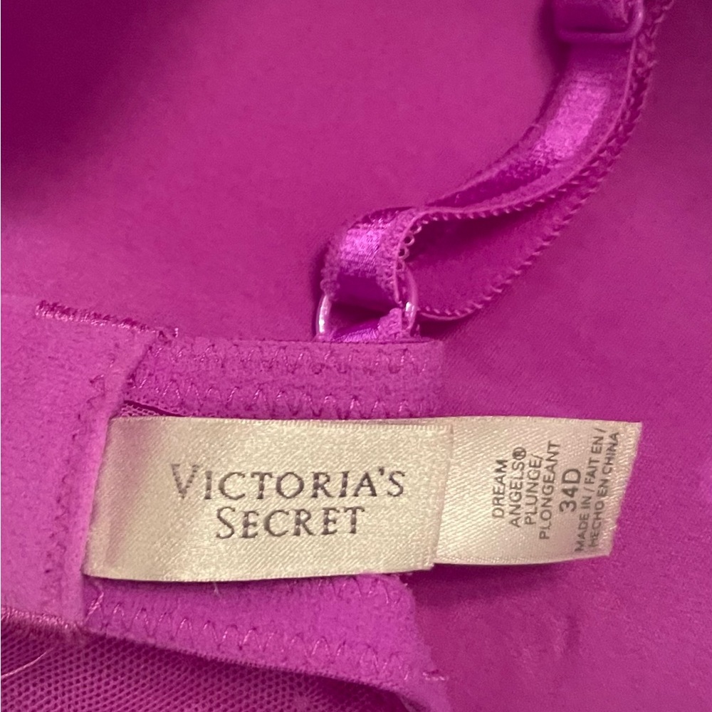 Victoria’s Secret Dream Angels Plunge Bra Size 34D - Picture 6 of 6
